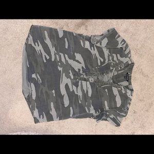 Camo print lace up shirt sleeve shirt